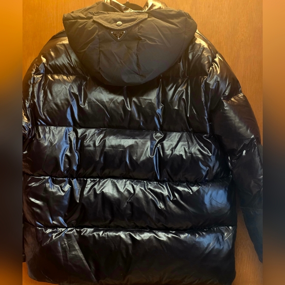 PRADA MILANO ENAMEL TRIANGLE LOGO LINEA ROSSA NYLON HOODED PUFFER JACKET XL - Picture 8 of 16